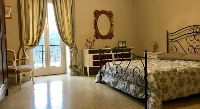Alloggio per turisti a solo 10 minuti dal mare, Buchen Sie Hotel Hotels in Latium mit Parkplatz, Parkplätze