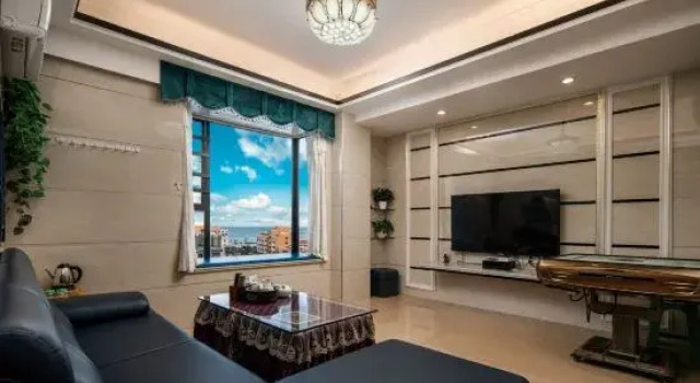 Люкс Deluxe с 2 комнатами с балконом и с видом на море Huanlege Hotel