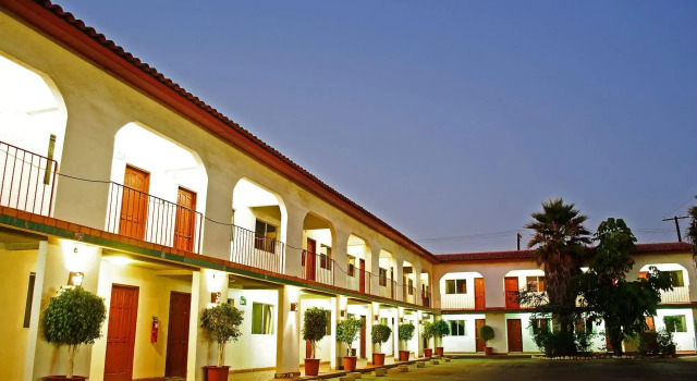 Hotel El Sausalito, Prenota Hotel Hotel a Ensenada con piscina, Piscina