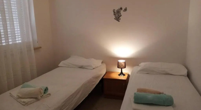 Villetta Mari, Boek Hotel Kustici Pag