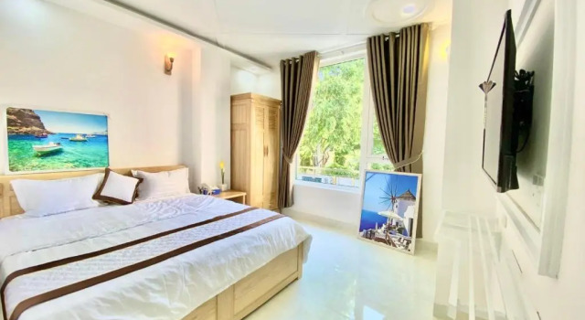 Двухместный номер Deluxe с балконом CAROLINE BEACH VUNG TAU