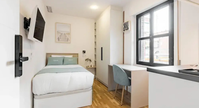 Номер Standard Square Rooms by Charming, cerca del aeropuerto y con un pequeño gimnasio