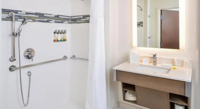 Люкс Courtyard by Marriott Eugene Downtown