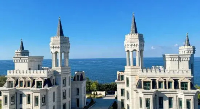 Yantai Yangma Island Seaview Castle Homestay (Huandao Road), Забронировать Отель Яньтай Yantai Region