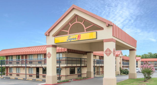 Super 8 by Wyndham Tulsa/Route 66