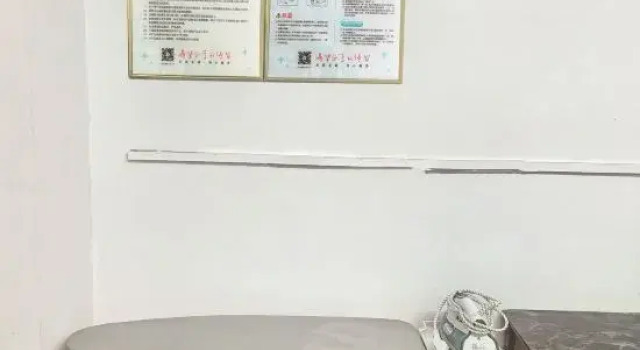 Chenlong Jinzhan Hotel, Rezerwuj Hotel Xiangxi Hunan