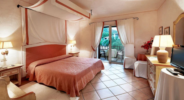 Номер Standard с балконом Colonna Park Hotel