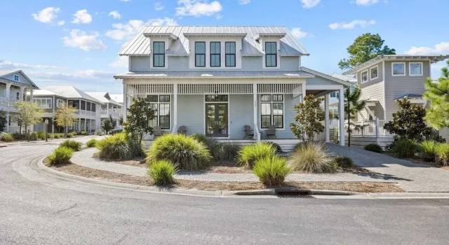 30A Aqua Vista by Avantstay Golf Cart Included, Pool Acess, Walk to Beach