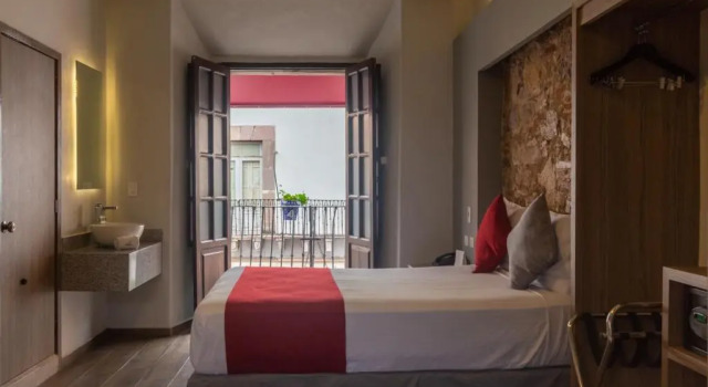 Двухместный номер Standard с балконом Hotel Hidalgo