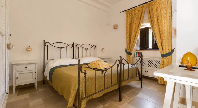 Trullo Dei Messapi, Buchen Sie Bed & Breakfast Ceglie Messapica Itria-Tal