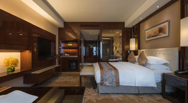 Номер Business Happiness Hotel