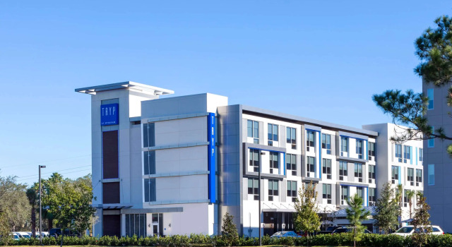 TRYP by Wyndham Orlando