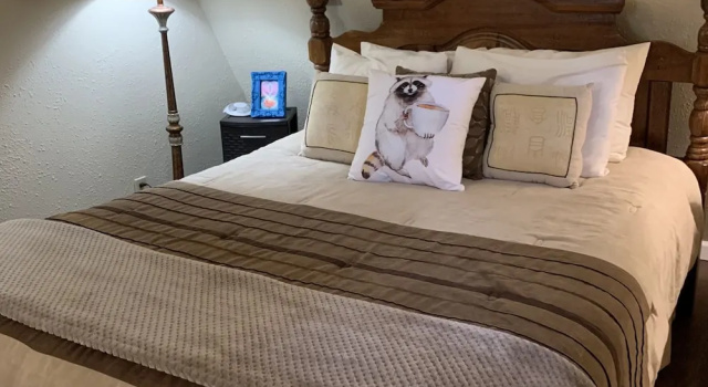 Люкс Comfort Mountain Meadows Inn & Chalet Suites