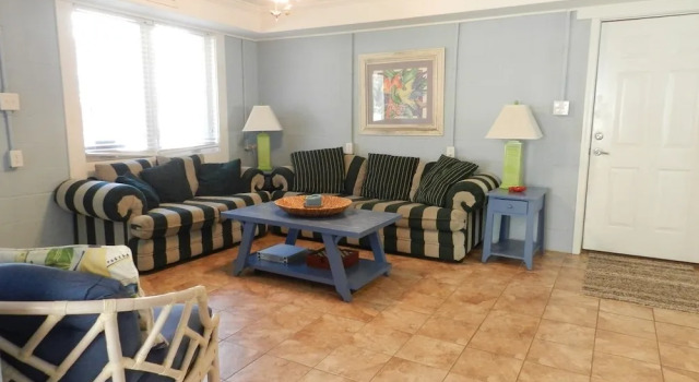 813 S Dogwood - Back in Debt - 6 Br Home, Забронировать Дом для отпуска Коттеджи Южной Каролины, Коттедж