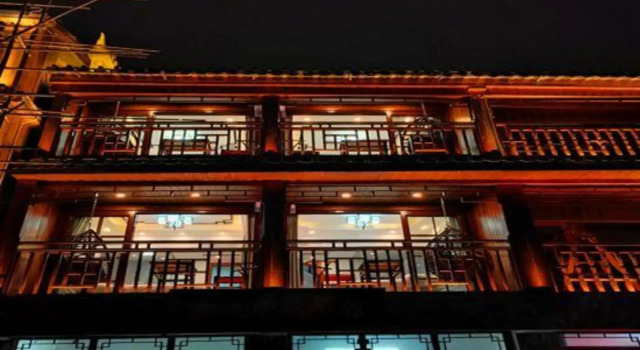 Xiangxi Phoenix Long River Inn, Rezervovat Hotel Levné hotely v Feng-chuang