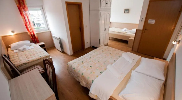 Четырёхместный номер Standard Rooms Kenedy