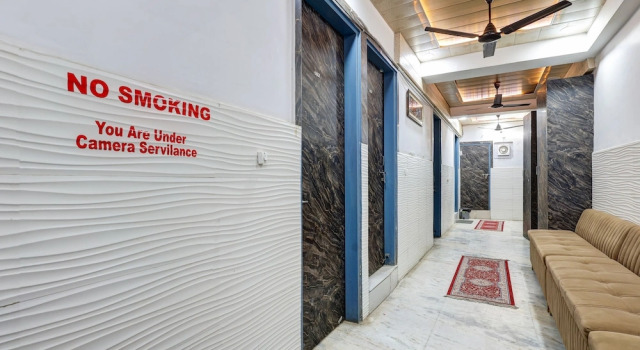 Mauryan Express Hotel Dabri Janakpuri