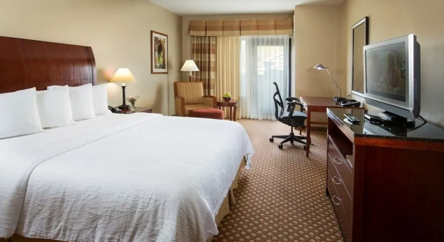 Номер Hilton Garden Inn San Diego Del Mar