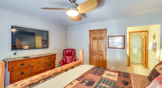 Коттедж Relaxing Cabin w/ 2 Decks Near Fool Hollow Lake!