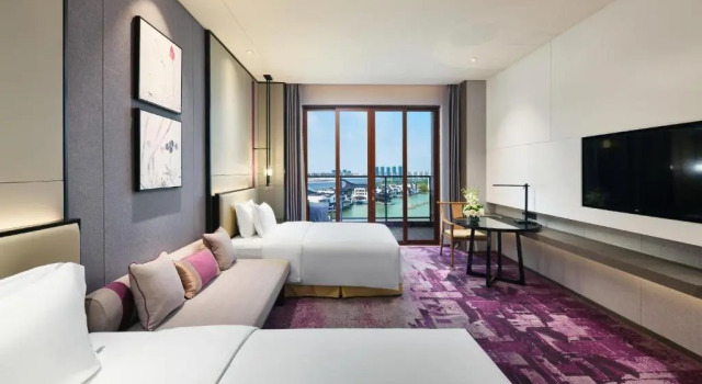 Двухместный номер Standard Crowne Plaza Wuxi Lake View