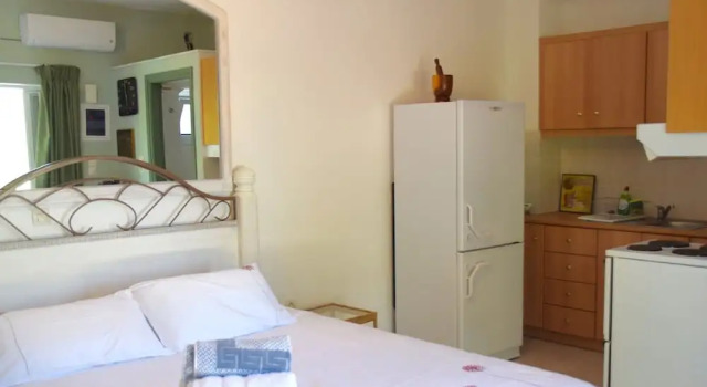 Anastasios Olive Garden Apartments