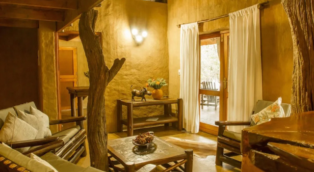 Четырёхместный люкс LittleBush Private Lodge