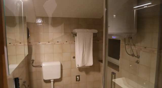 Четырёхместные апартаменты с видом на море mk apartments nin