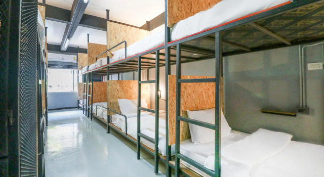 Кровать в общем номере OYO 823 Oliver’s Hostel