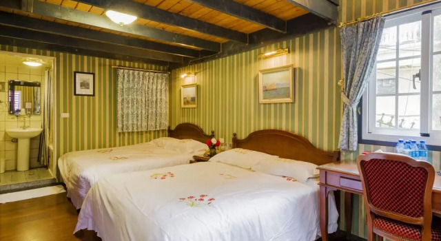 Четырёхместный семейный номер Standard Cingjing Hanging Garden & Resort