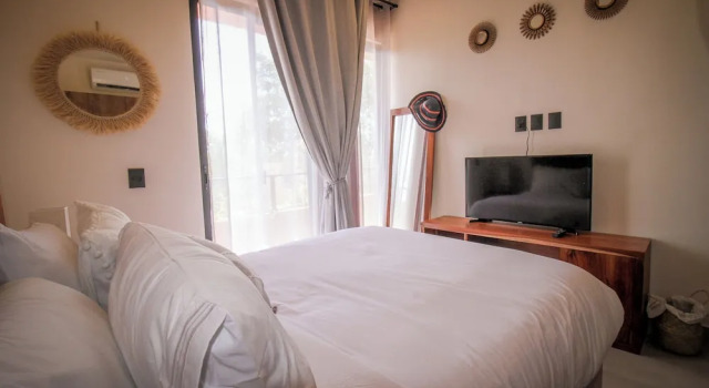 Апартаменты Comfort Private & Exclusive Apt Garden pool