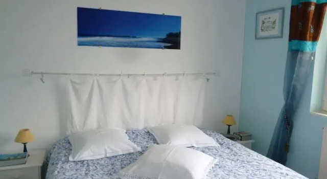 Chambre d'hôte chez Mémie, Book Hotel Thizy-les-Bourgs 