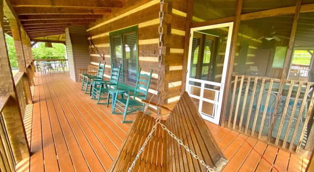 Номер Standard Dogwood Acre 3 Bedroom Cabin by RedAwning