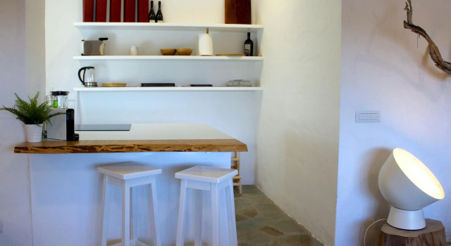 Maison Monte dA Rena, Забронировать Отель Ла-Маддалена Maddalena Archipelago, рядом с Пляж Кардэлино