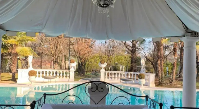 Villa Patrizia, Rezervați Vilă Magnago Lombardia