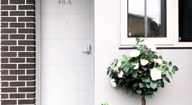 Jewel In the West 48A, Забронировать Дом для отпуска Фэрфилд Sydney Region