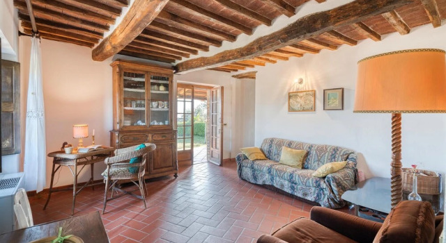 Stunning Home In Monticiano With Wifi, Buchen Sie Hotel 3-Sterne-Hotels in Merse-Tal, 3*