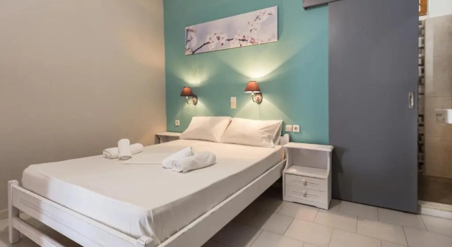 Двухместный номер Standard с балконом Protopapas Rooms