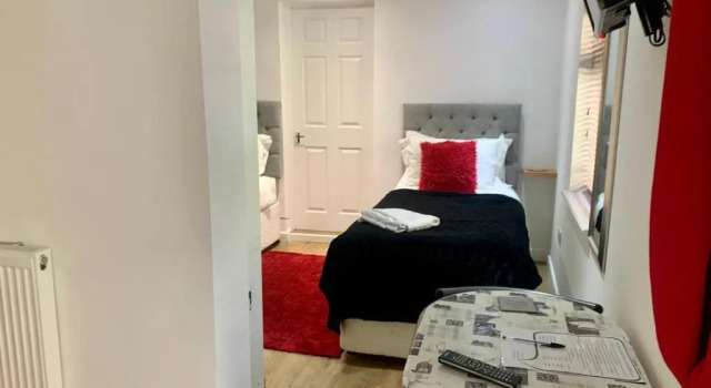 Апартаменты Woodpaddock B&B