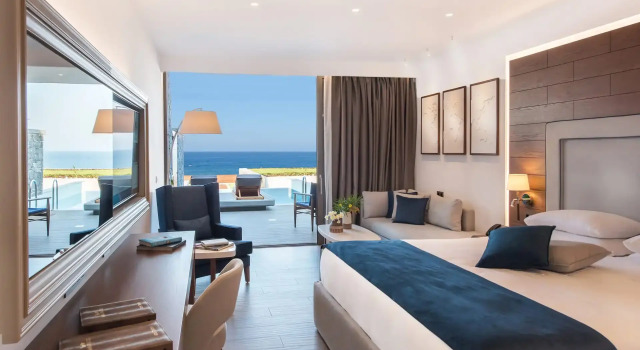 Полулюкс с собственным бассейном Deluxe с видом на море Nana Princess Suites Villas & Spa