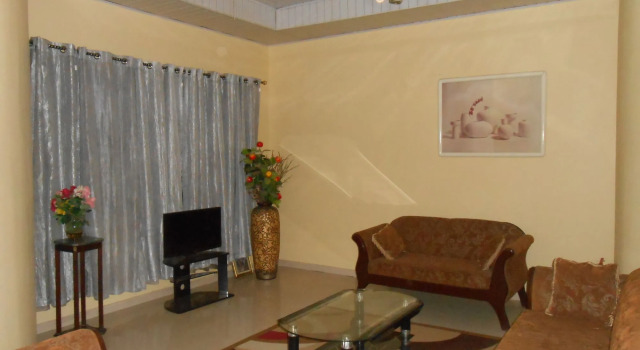 Malbert Inn, Prenota Affittacamere Hotel a Greater Accra con piscina, Piscina
