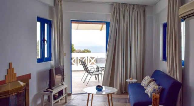 Вилла с 3 комнатами Muses seaside Villas