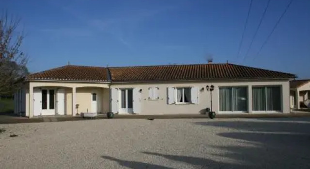 La Cozy, Rezerwuj Hotel Cozes Charente-Maritime