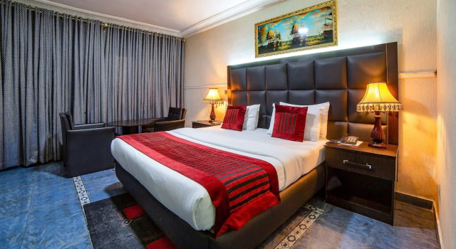 Estudio Superior Landmark Hotel