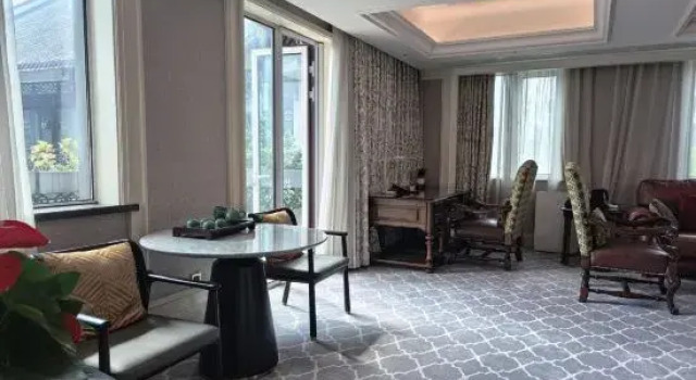 Люкс Executive Hangzhou Dahua Hotel