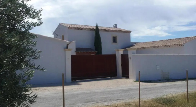 La bastide de Lily, Prenota Appartamento Seguret Valchiusa