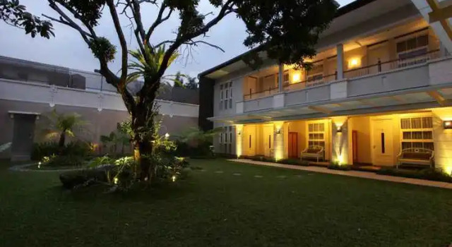 Selaras Guest House, Buchen Sie Pension SPA-Hotels in Bandung, in der Nähe von Gedung Sate, SPA