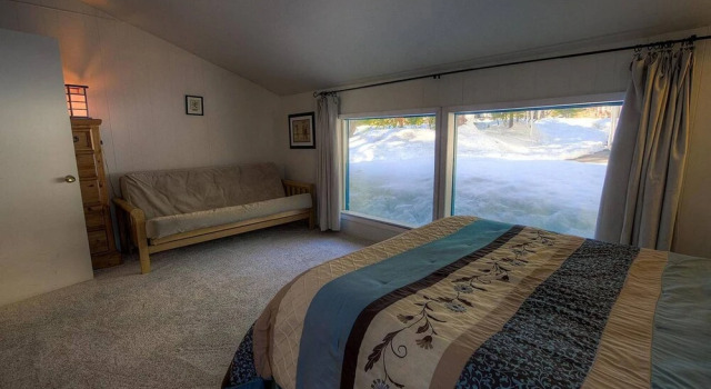 Blue Laulea 2 Bedroom Home by RedAwning