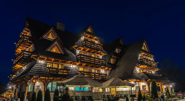 Hotel Burkaty, Забронировать Гостевой дом Отели Бялка-Татшаньска с парковкой, рядом с Kotelnica Express Ski Lift, Парковка