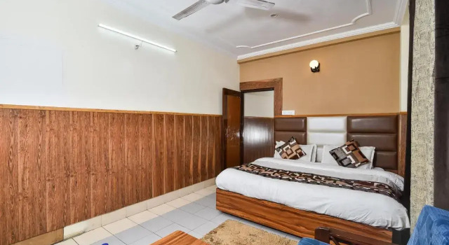 1 BR Cottage in Mcleod Ganj, Dharamshala, by GuestHouser (9AEE), Забронировать Дом для отпуска Мак-Леод-Гейндж штат Химачал-Прадеш