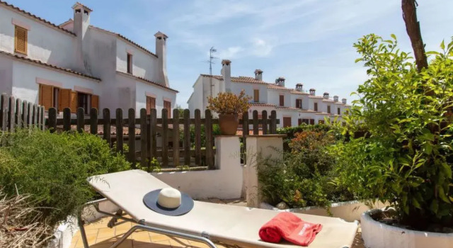 House Canaries St Antoni de Calonge